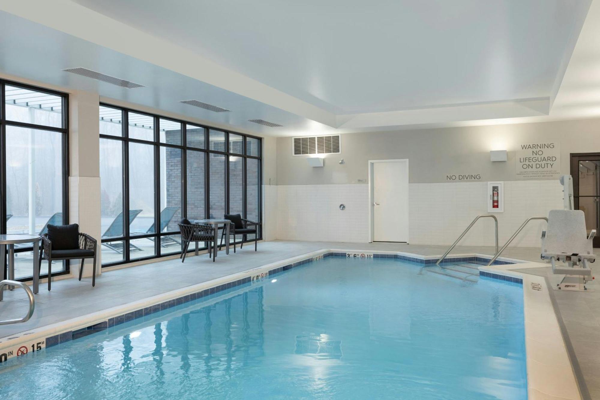 Towneplace Suites By Marriott Hadley Amherst Exterior foto