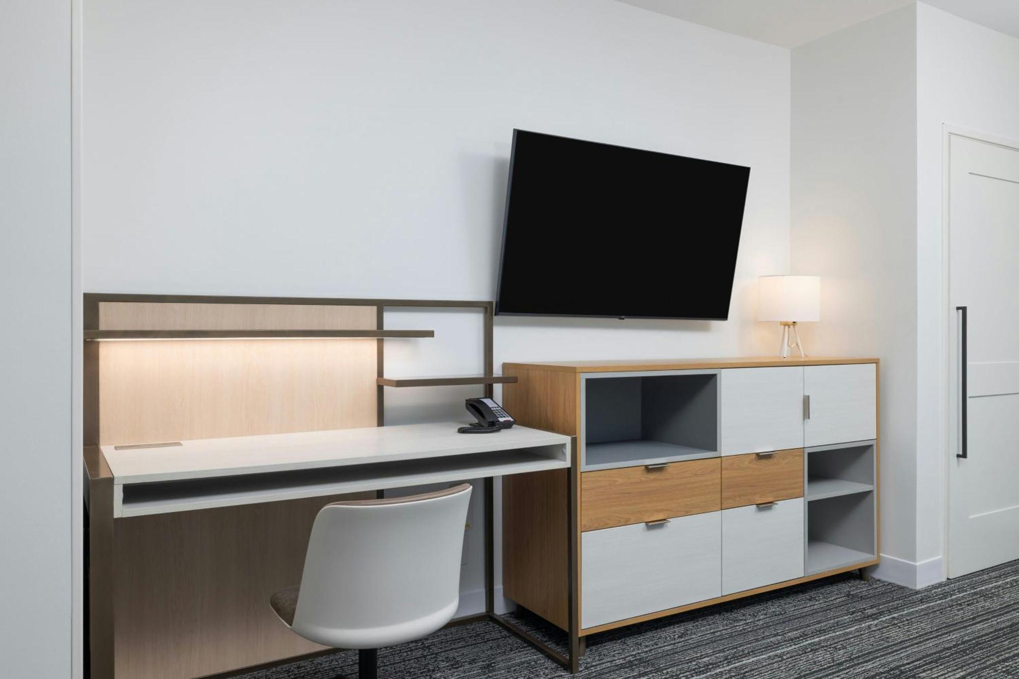 Towneplace Suites By Marriott Hadley Amherst Exterior foto